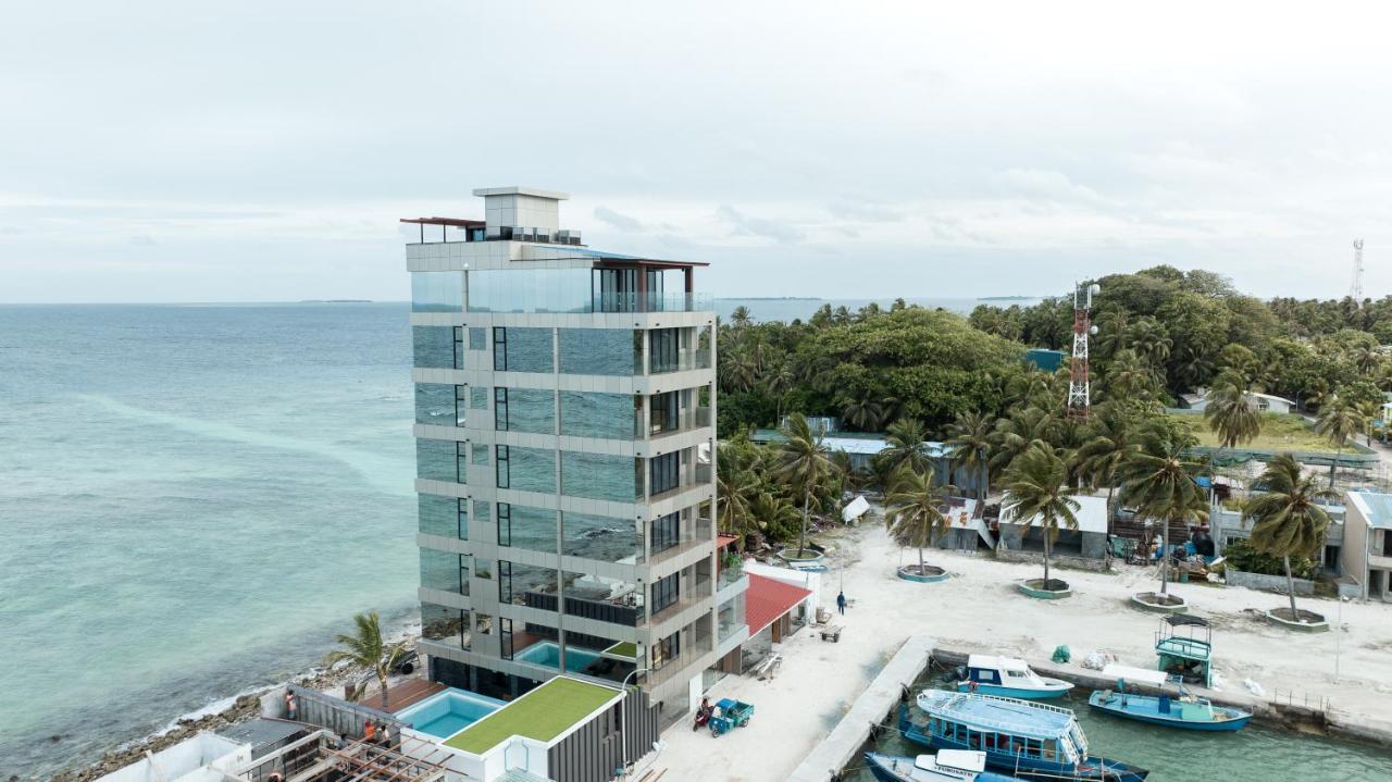 Swarn By Hawks Hotels Kamadhoo Екстериор снимка
