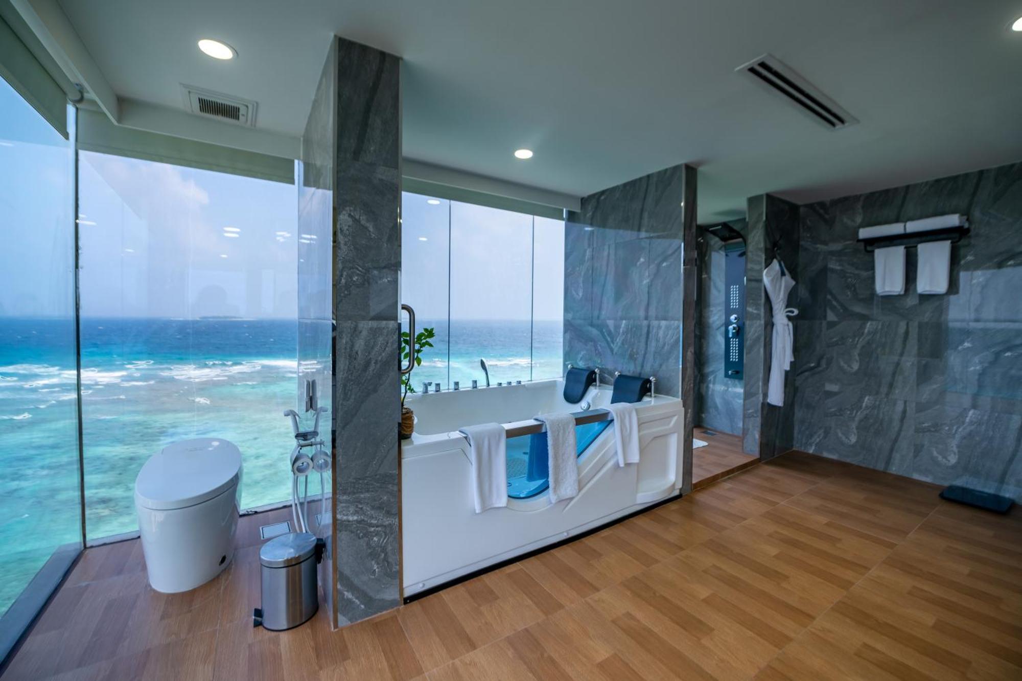Swarn By Hawks Hotels Kamadhoo Екстериор снимка