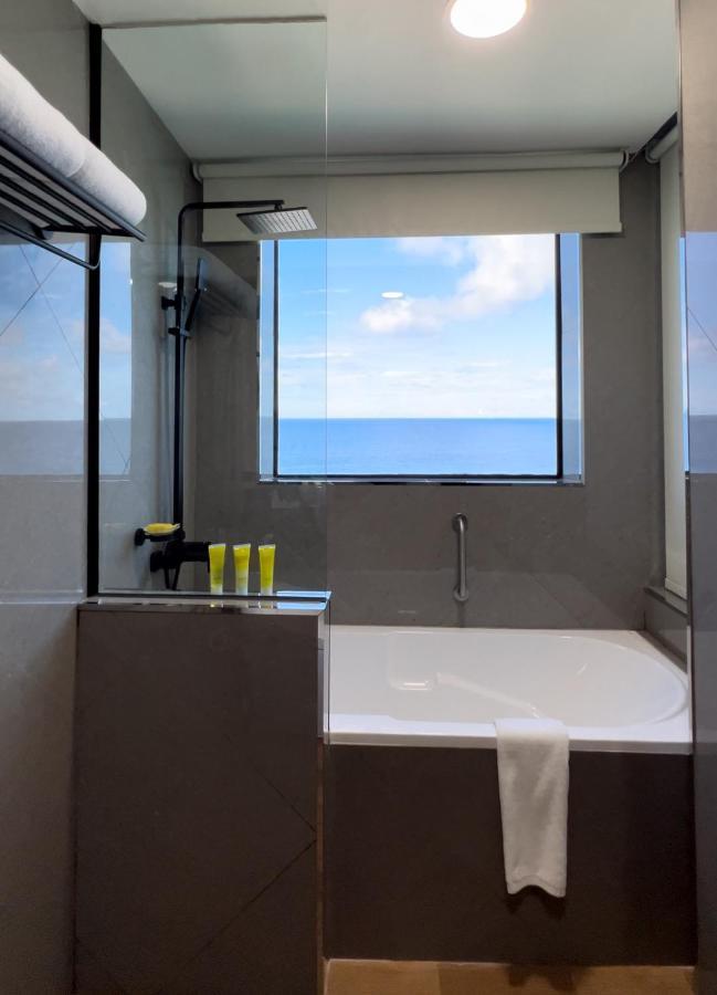 Swarn By Hawks Hotels Kamadhoo Екстериор снимка